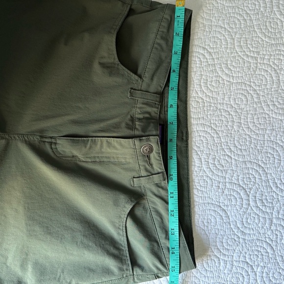 Patagonia Women's Green Straight Leg Pants size 8 - Picture 15 of 15